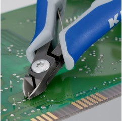 Precyzyjne szczypce tnące boczne dla elektroników z wielokomponentowymi nasadkami czernione 125 mm Knipex (79 22 125)