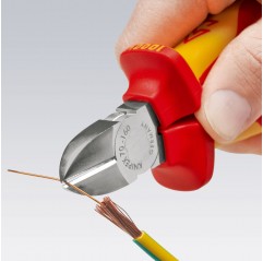 Szczypce tnące boczne z wielokomponentowymi nasadkami izolowanymi wg VDE chromowane 160 mm Knipex (70 06 160 T)